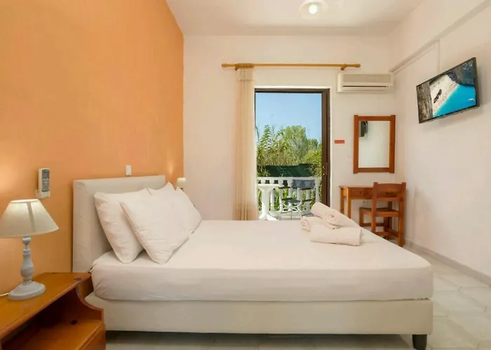 Apartment Eleni &
